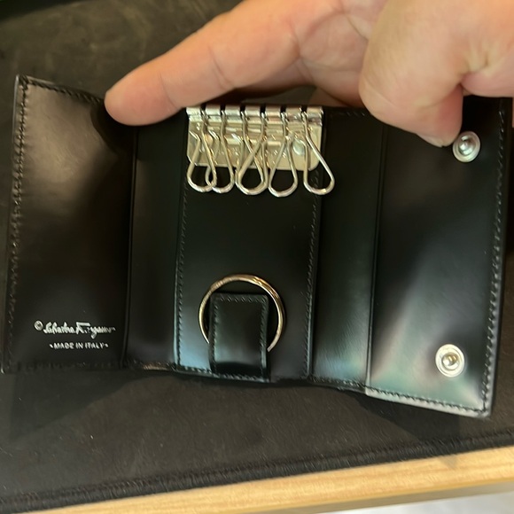 Ferragamo Key Wallet New with Defects - Picture 3 of 6